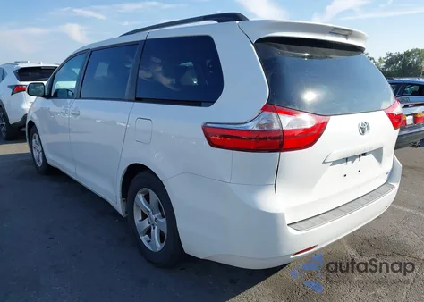 2015 Toyota Sienna Le 8 Passenger from USA, damaged, VIN 5TDKK3DC0FS677399